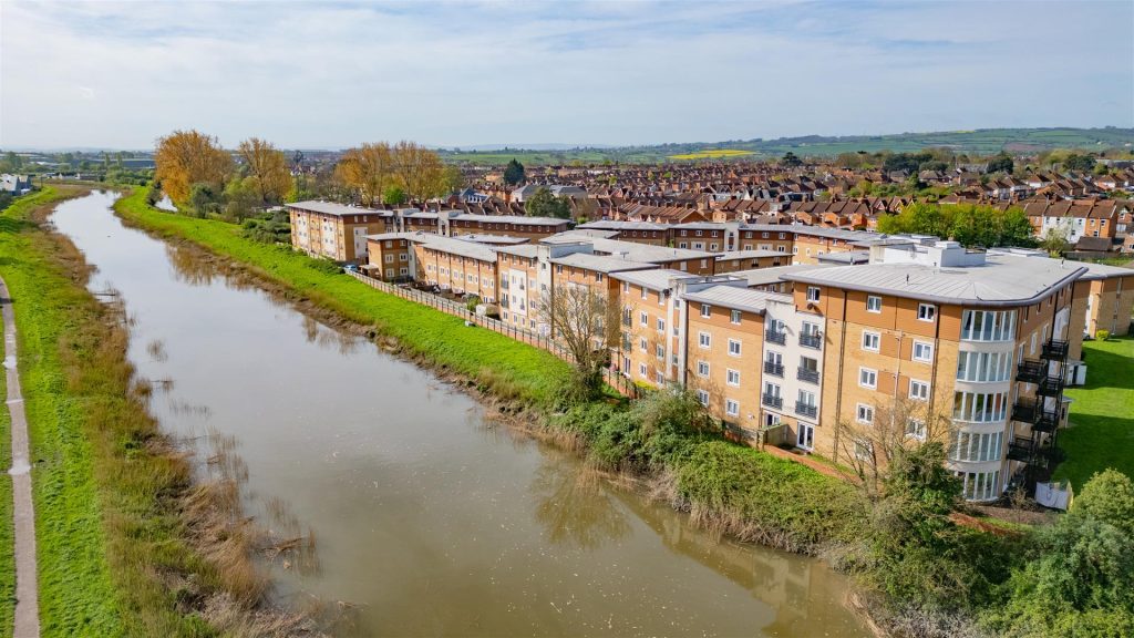 Manley Gardens, Bridgwater