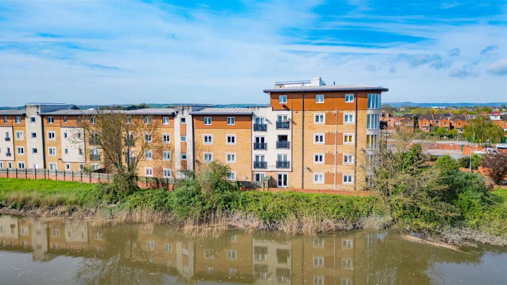 Manley Gardens, Bridgwater